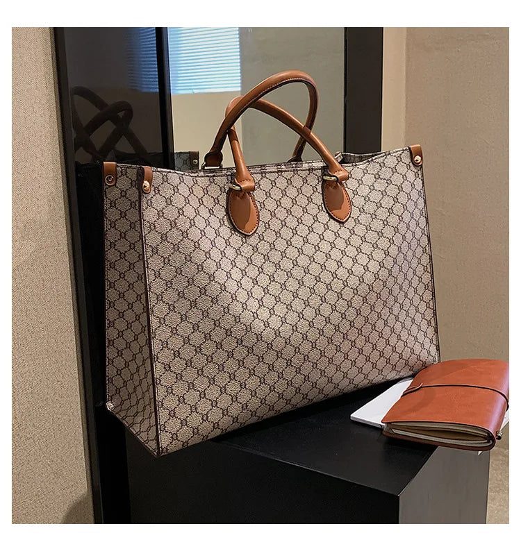 Retro PU Leather Letter Shoulder Commuter Handbag