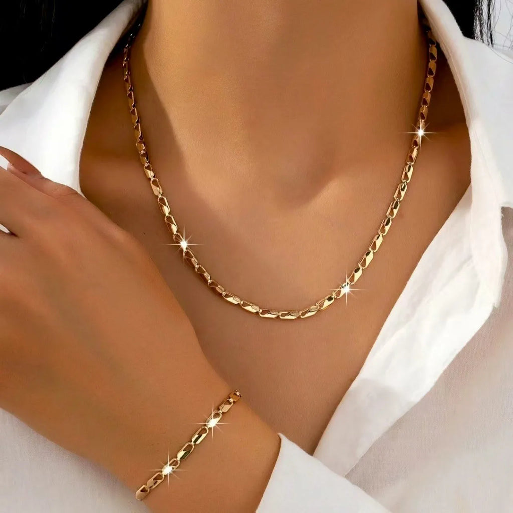 Sexy Layered Necklace & Bracelet Women's Jewelry Set