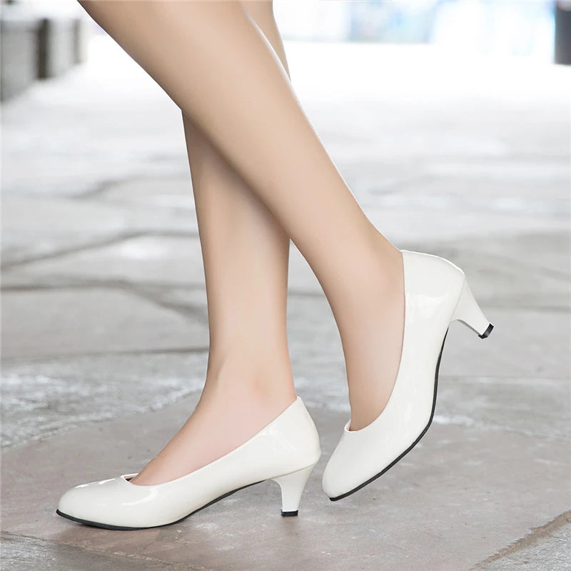 Pointed Toe Medium High Heel Fashion Pumps – Black White Red