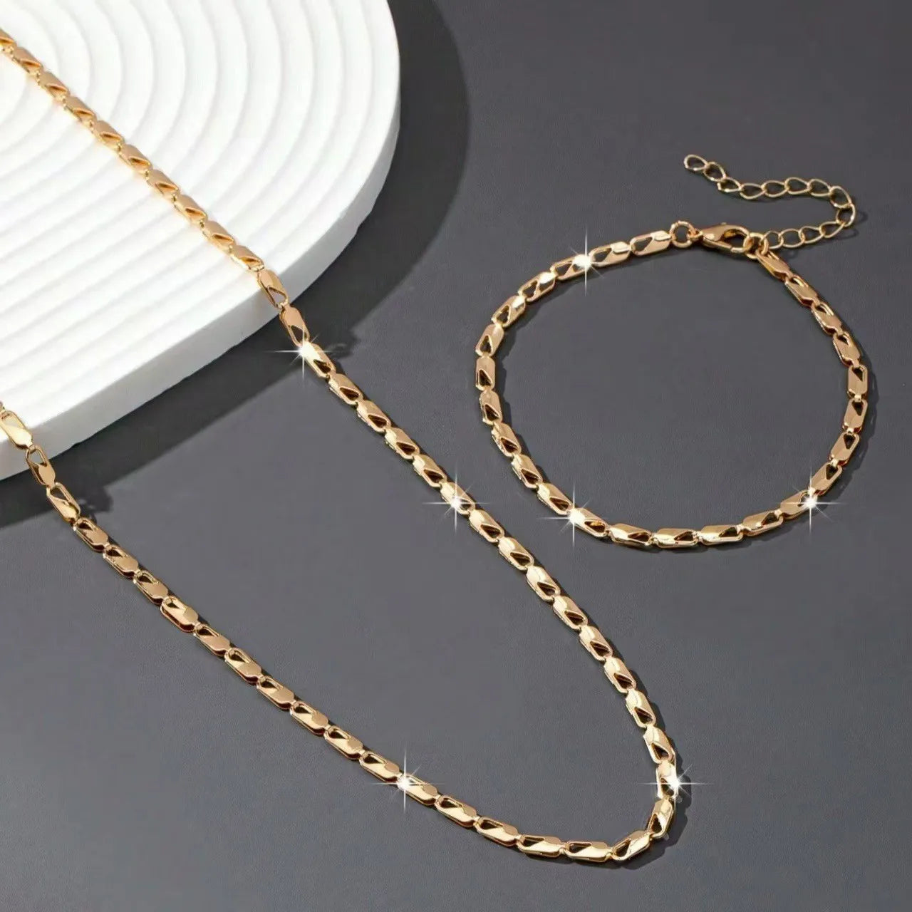Sexy Layered Necklace & Bracelet Women's Jewelry Set
